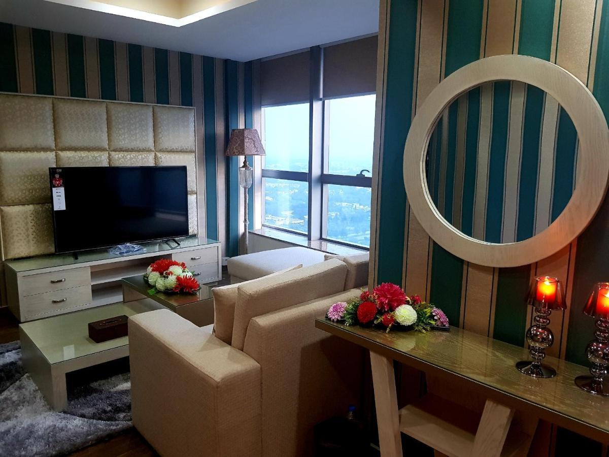 Royal Residencia Centaurus Apartment Islamabad Exterior photo